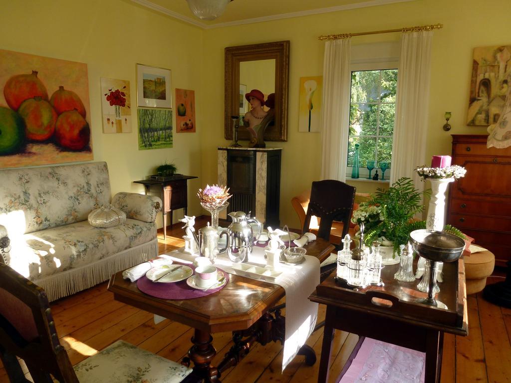 Romantikzimmer Im Antiquariat Sonnschied 외부 사진